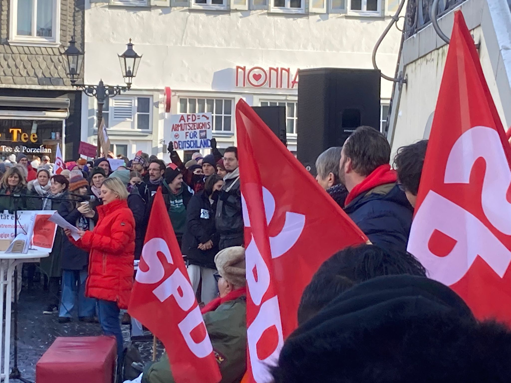 Flagge Zeigen Gegen Rechtsradikale Politik SPD R then