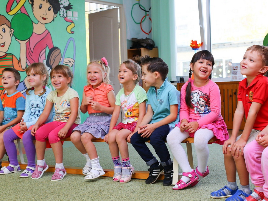 Mehr über den Artikel erfahren Kindergarten und Schulsituation
